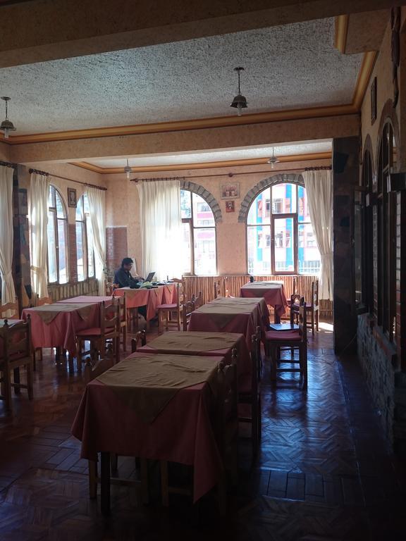 Hostal Real Los Andes Del Lago Copacabana  Eksteriør billede