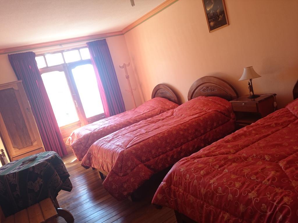 Hostal Real Los Andes Del Lago Copacabana  Værelse billede