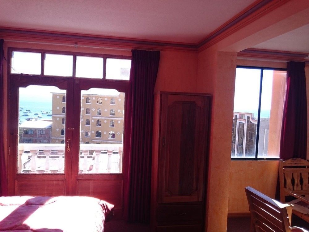 Hostal Real Los Andes Del Lago Copacabana  Eksteriør billede