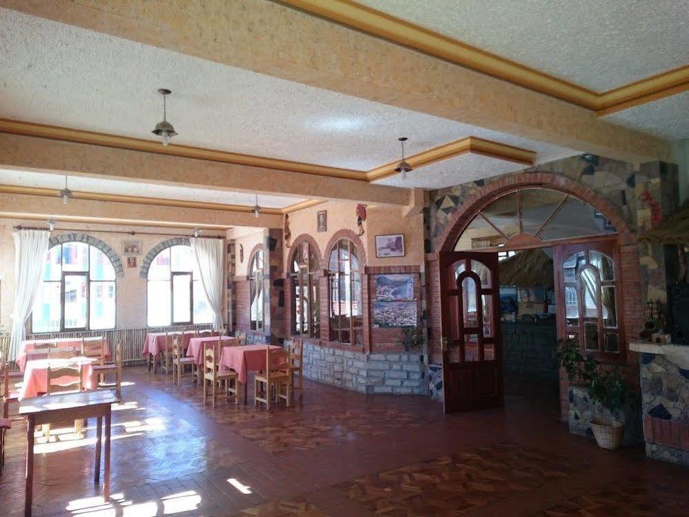 Hostal Real Los Andes Del Lago Copacabana  Eksteriør billede